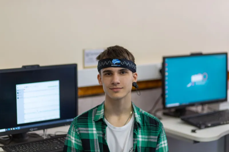 When Brain Waves Collide: Mapping the Interference Origins of Epileptic Seizures